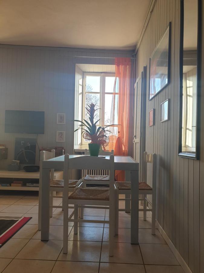 Morenikahome Borgofranco d'Ivrea Exteriör bild
